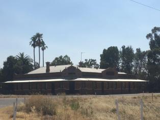 Sheep Hills Hotel, Victoria